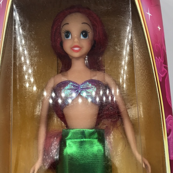 Vintage Disney on Ice Ariel The Little Mermaid princess doll - Picture 3 of 7